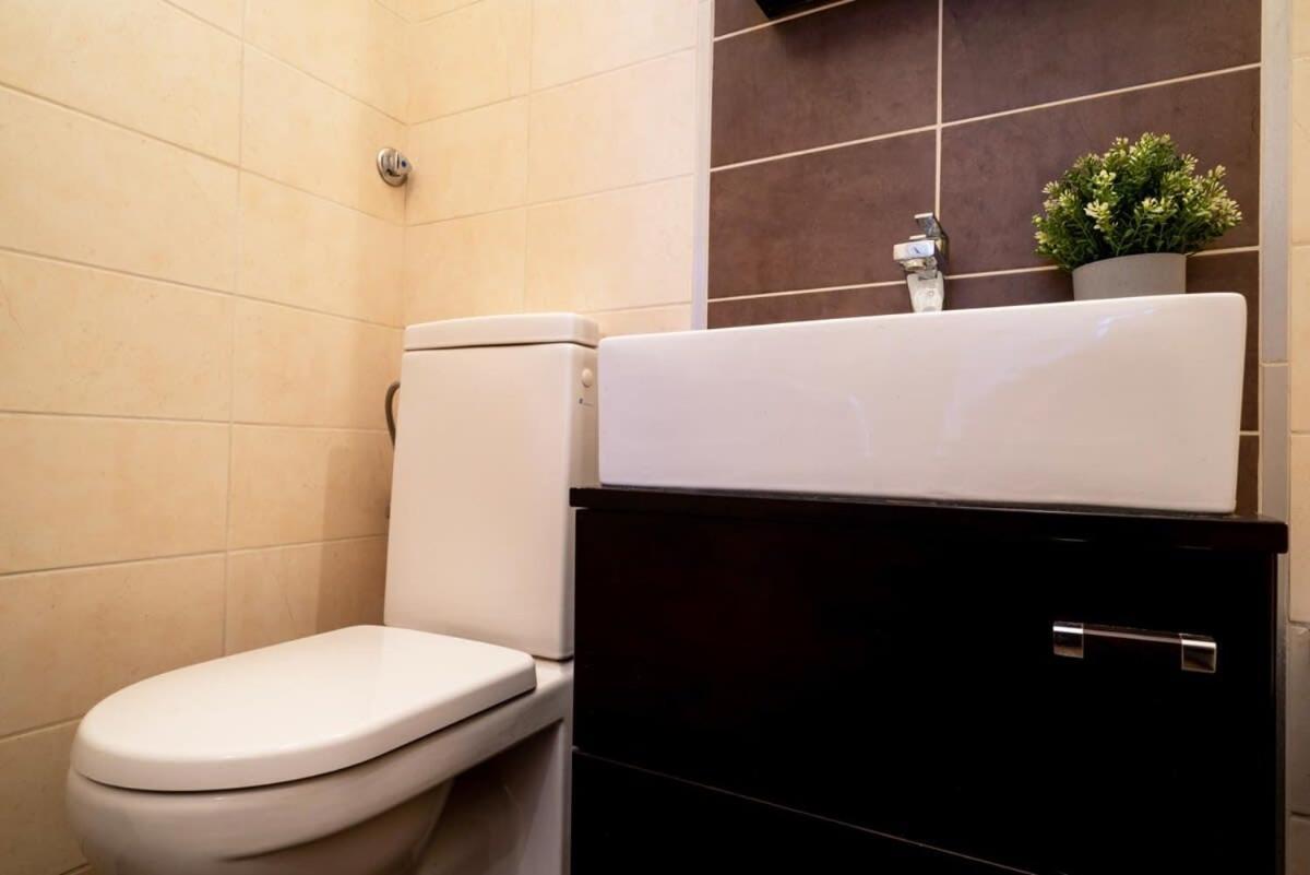 Lovely Downtown Apartment Close To The Basilica Boedapest Buitenkant foto