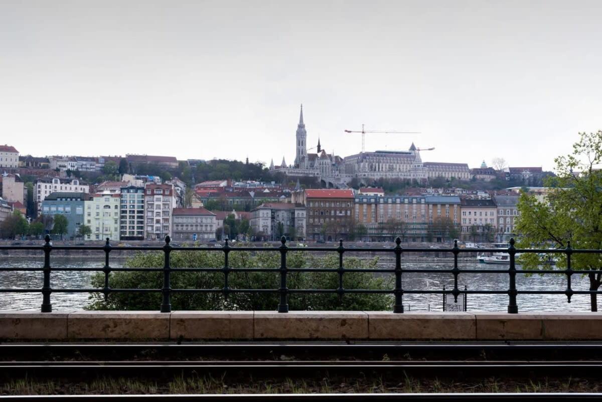Lovely Downtown Apartment Close To The Basilica Boedapest Buitenkant foto